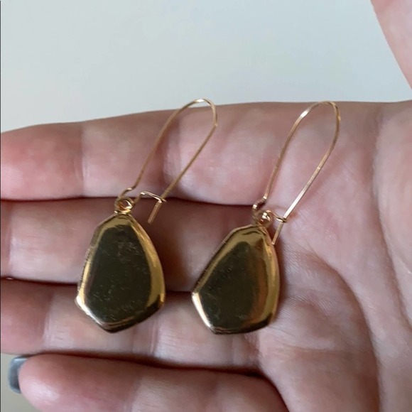 Blue & Green Iridescent Imitation Stone Earrings - Picture 5 of 7